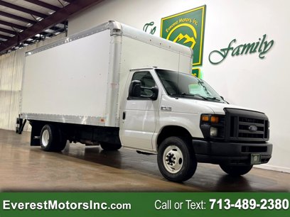Used 2017 Ford E-350 and Econoline 350 Super Duty w/ Power Windows & Locks Group