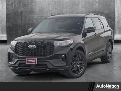 New 2025 Ford Explorer ST-Line w/ Premium Package
