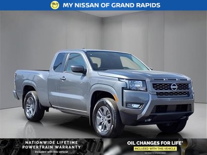 New 2025 Nissan Frontier SV