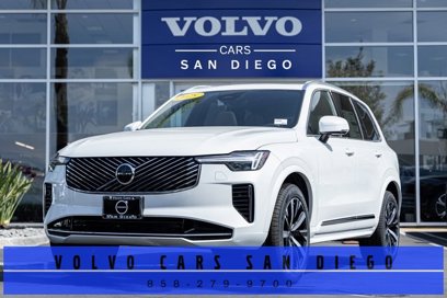 New 2025 Volvo XC90 B6 Core w/ Protection Package Premier