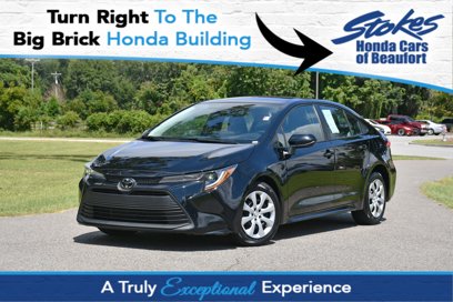 Used 2025 Toyota Corolla LE
