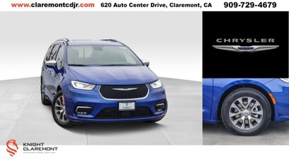 Used 2021 Chrysler Pacifica Pinnacle