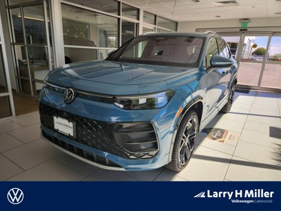 New 2025 Volkswagen Tiguan SEL R-Line