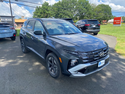 New 2025 Hyundai Tucson SEL