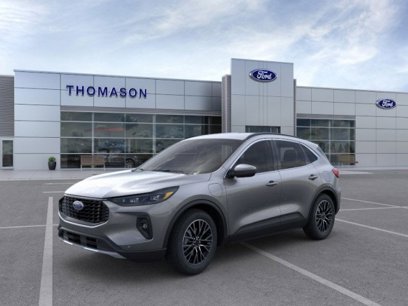 New 2025 Ford Escape SE w/ PHEV Premium Package