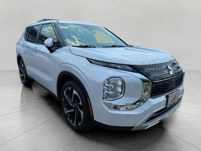 Used 2023 Mitsubishi Outlander SE
