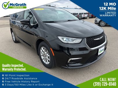 Used 2022 Chrysler Pacifica Touring-L