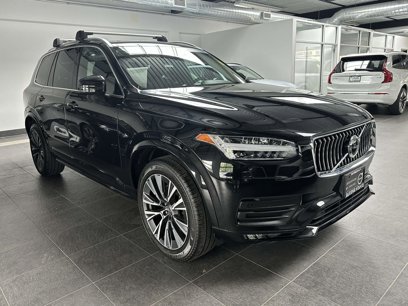 Certified 2022 Volvo XC90 T6 Momentum w/ Climate Package