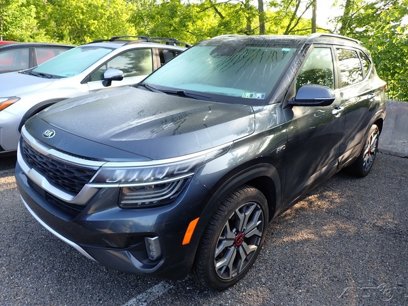 Used 2021 Kia Seltos SX w/ SX Sunroof Package