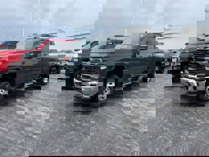 New 2025 Chevrolet Silverado 3500 LT