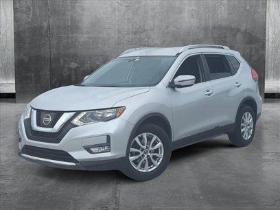 Used 2017 Nissan Rogue SV