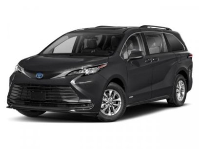 New 2025 Toyota Sienna LE