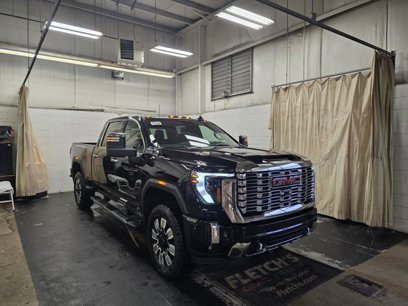 New 2025 GMC Sierra 2500 Denali