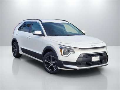 New 2025 Kia Niro EX