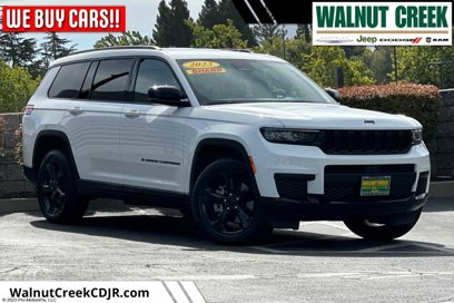 Used 2023 Jeep Grand Cherokee L Laredo