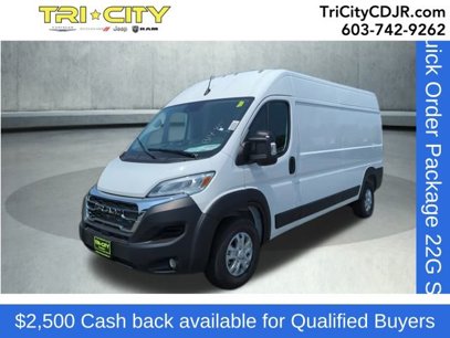 New 2025 RAM ProMaster 3500 w/ Quick Order Package 22G SLT
