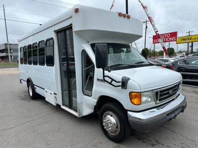Used 2006 Ford E-450 and Econoline 450