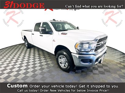 New 2024 RAM 3500 Tradesman w/ Chrome Appearance Group