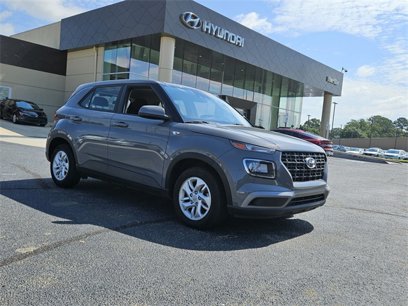 Used 2021 Hyundai Venue SE