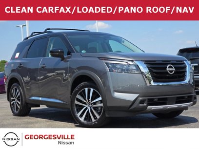 Used 2025 Nissan Pathfinder Platinum
