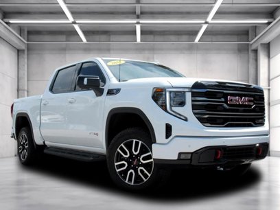 Certified 2025 GMC Sierra 1500 AT4 w/ AT4 Premium Package