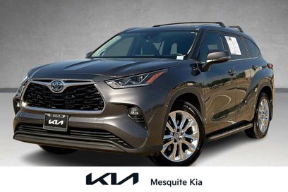 Used 2022 Toyota Highlander Limited