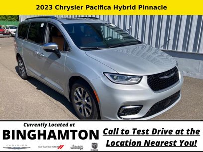 New 2023 Chrysler Pacifica Pinnacle