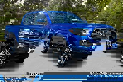 Used 2016 Toyota Tacoma Limited w/ Towing Package