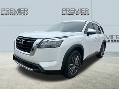 New 2025 Nissan Pathfinder SL w/ SL Premium Package