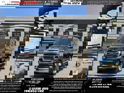 Used 2023 GMC Yukon XL SLT w/ SLT Premium Package