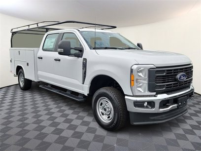 New 2023 Ford F250 XL w/ FX4 Off-Road Package