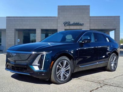 New 2025 Cadillac Lyriq Luxury