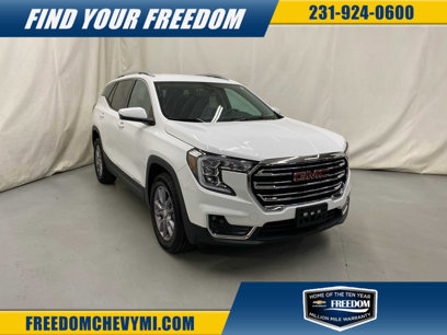 Used 2024 GMC Terrain SLT
