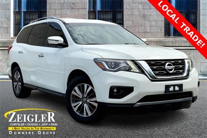 Used 2017 Nissan Pathfinder SV