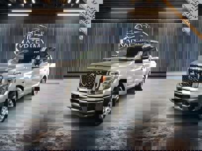 Used 2018 Nissan Titan SV