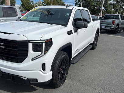 Used 2024 GMC Sierra 1500 Elevation