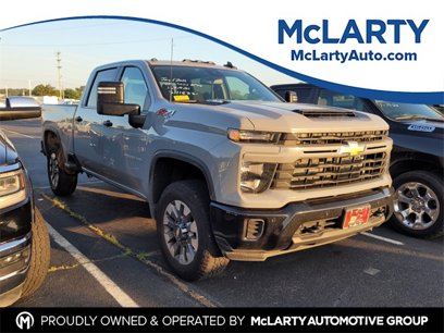 Used 2025 Chevrolet Silverado 2500 Custom w/ Custom Value Package