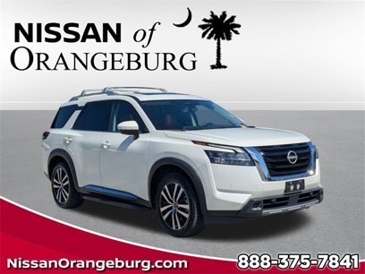 Used 2023 Nissan Pathfinder Platinum