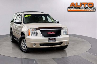 Used 2012 GMC Yukon XL SLT w/ SLT-2 Equipment Package