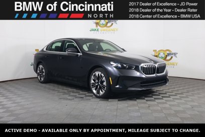 New 2025 BMW 530i xDrive w/ Premium Package