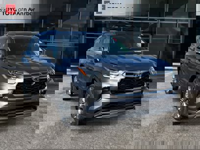 Certified 2024 Toyota Highlander Platinum