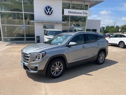 Used 2024 GMC Terrain SLT