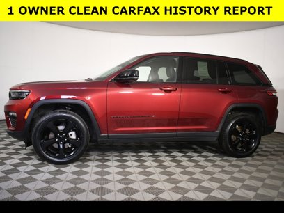Used 2023 Jeep Grand Cherokee Limited w/ Black Appearance Package