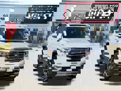 Used 2019 GMC Acadia SLT