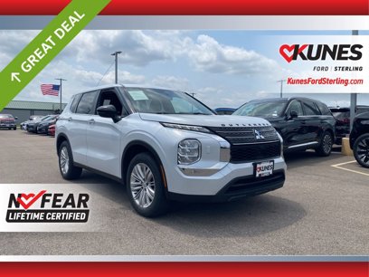 Used 2024 Mitsubishi Outlander ES