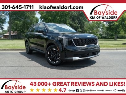 New 2025 Kia Sorento S w/ Panoramic Sunroof Package