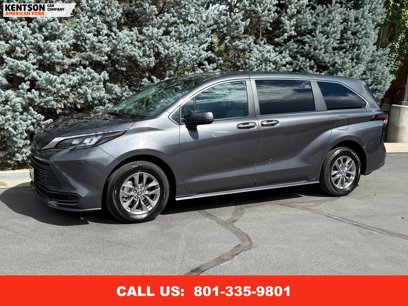 Used 2025 Toyota Sienna LE