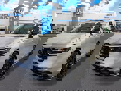 New 2025 Honda Accord SE