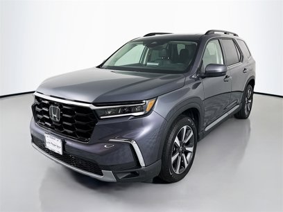 Used 2025 Honda Pilot Touring