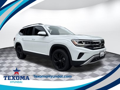 Used 2023 Volkswagen Atlas SE w/ Black Wheel Package